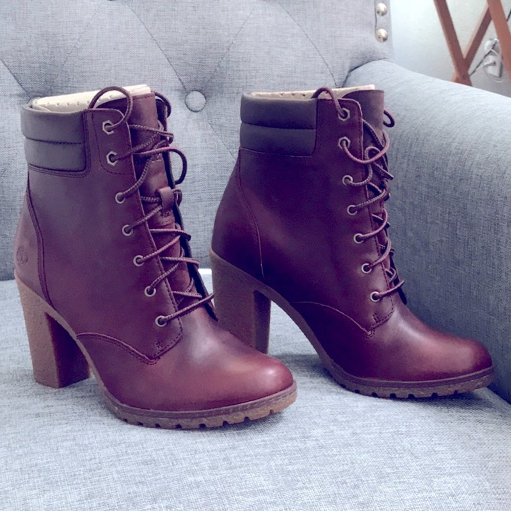 Timberland women’s Tillston boot 7.5 Burgundy